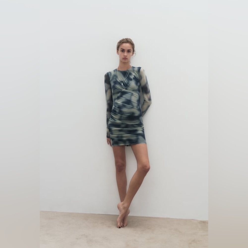 ZARA PRINTED TULLE DRESS
ECRU / BLUE